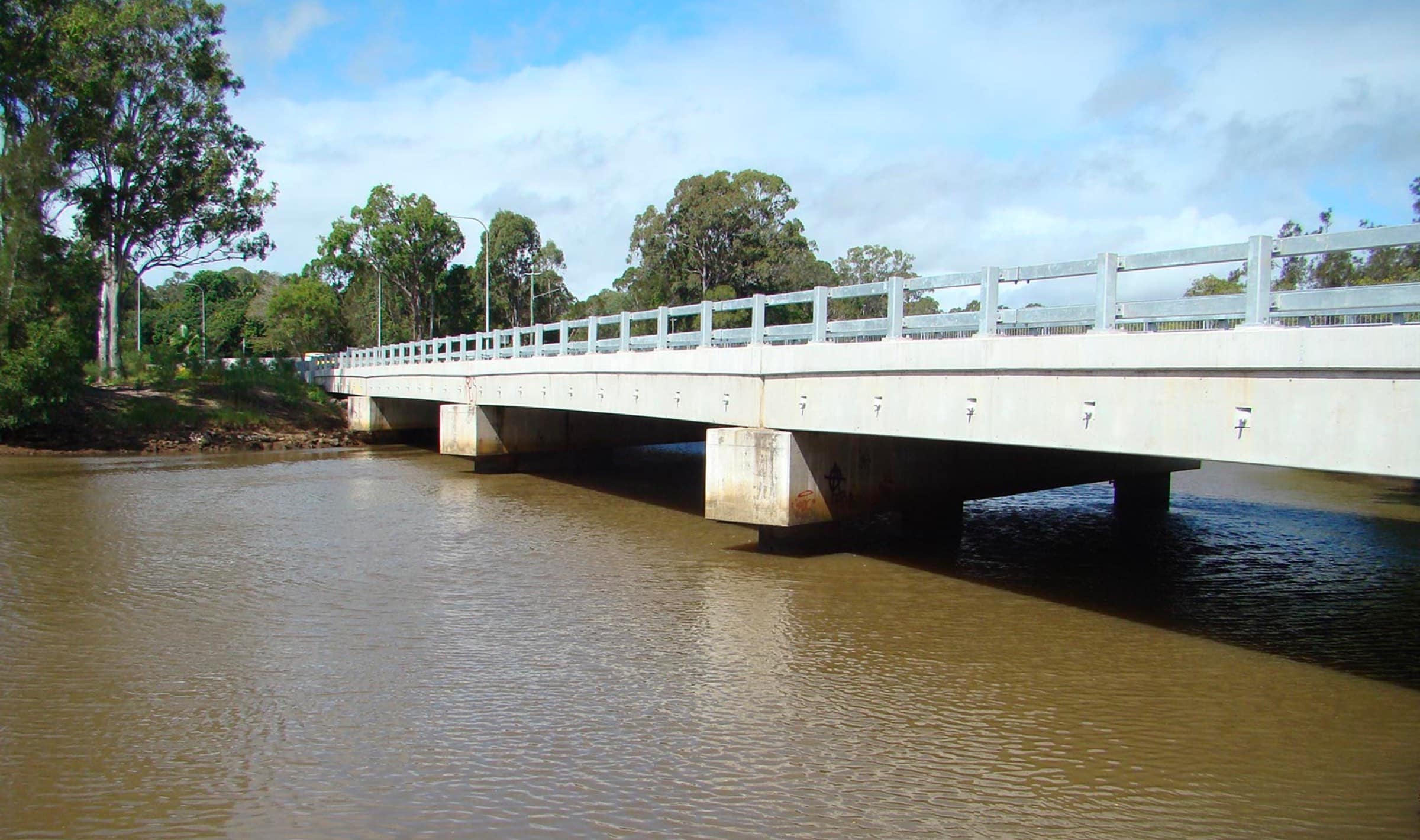 Civil Mining & Construction, Petrie Creek Road Bridge