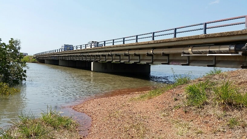 • Calliope River Anabranch Bridge Pipeline Renewal