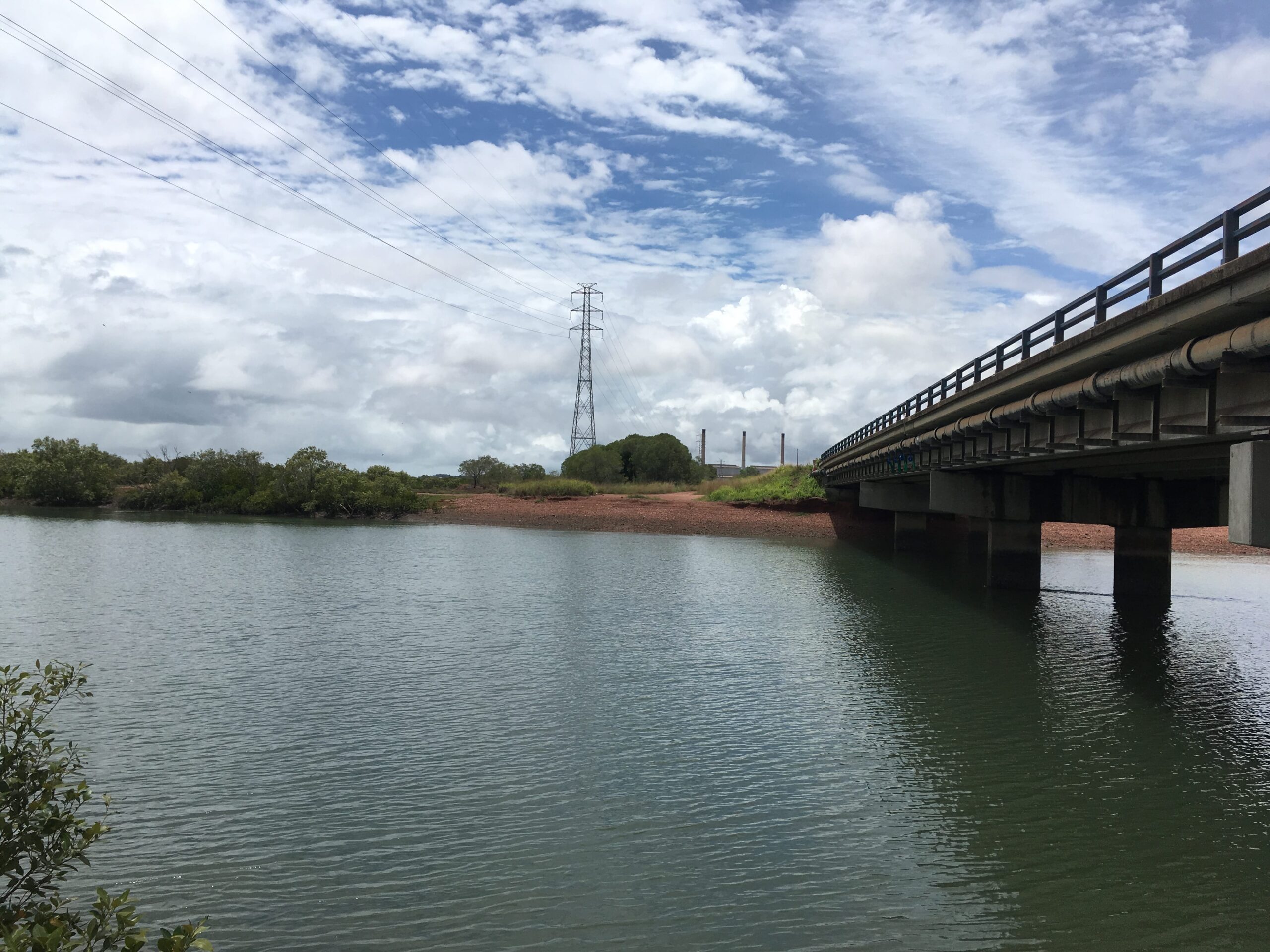 • Calliope River Anabranch Bridge Pipeline Renewal